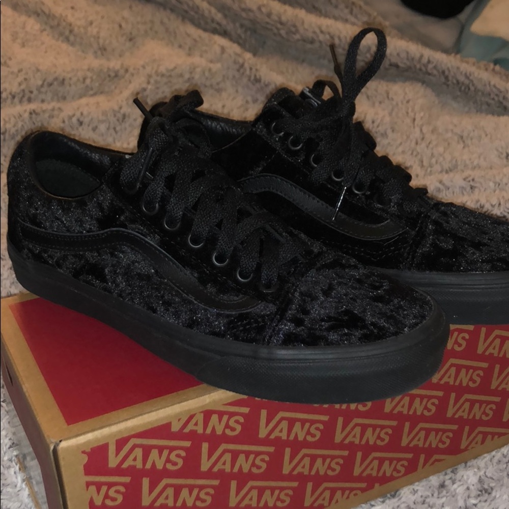 Black velvet vans